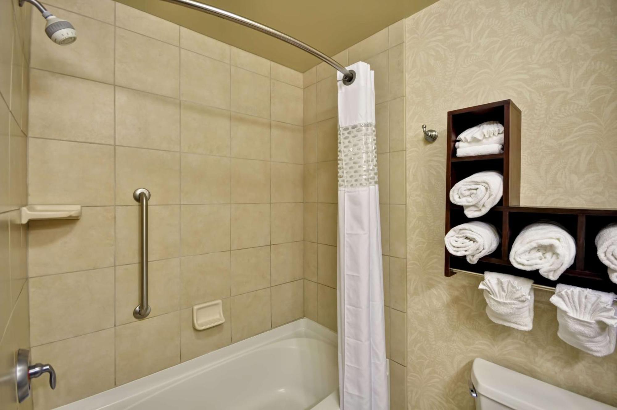 Hampton Inn & Suites North Charleston-University Boulevard Екстер'єр фото