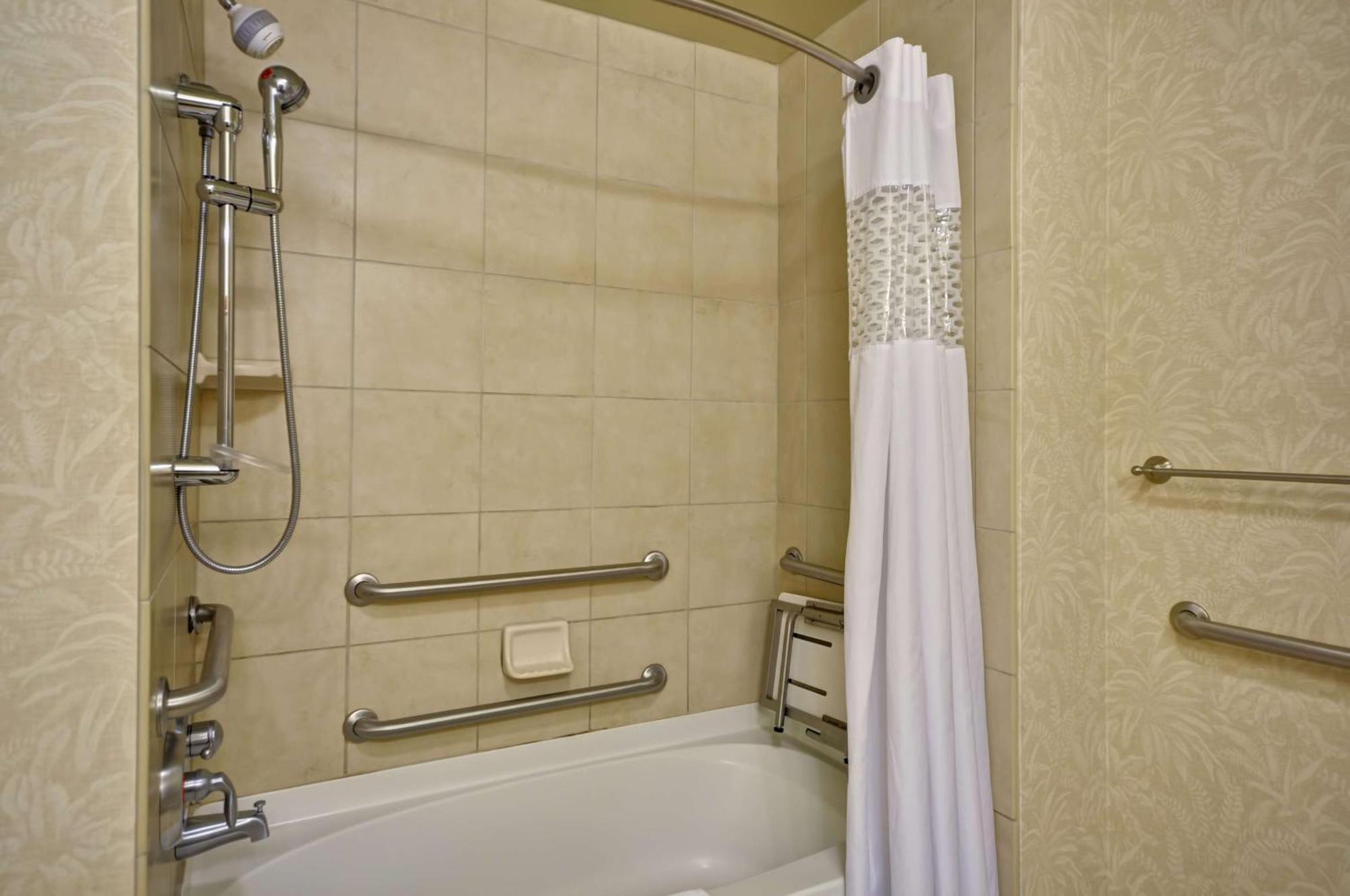 Hampton Inn & Suites North Charleston-University Boulevard Екстер'єр фото