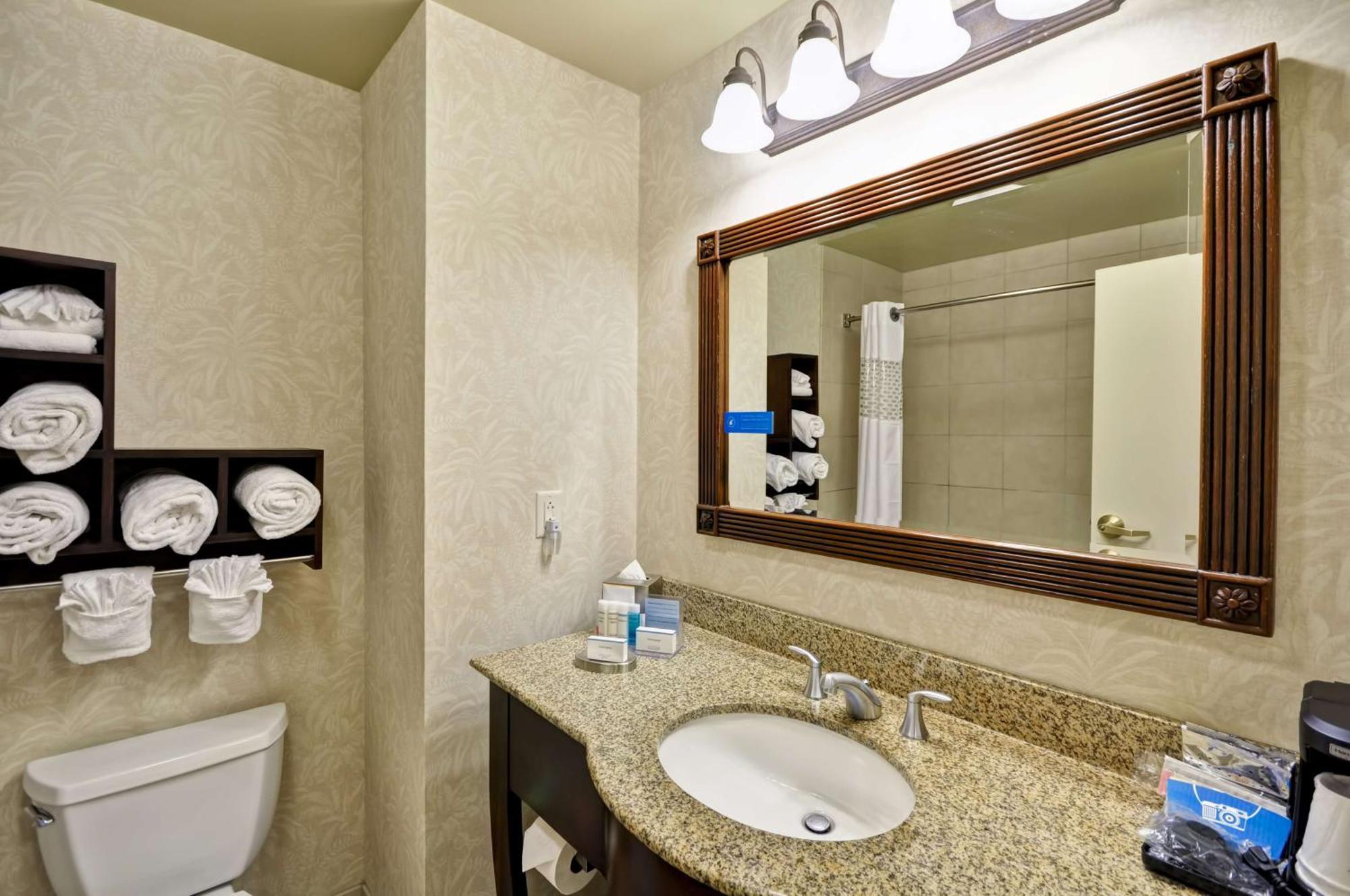 Hampton Inn & Suites North Charleston-University Boulevard Екстер'єр фото
