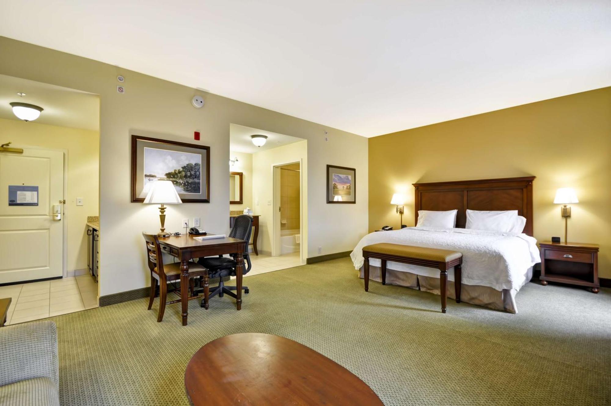 Hampton Inn & Suites North Charleston-University Boulevard Екстер'єр фото