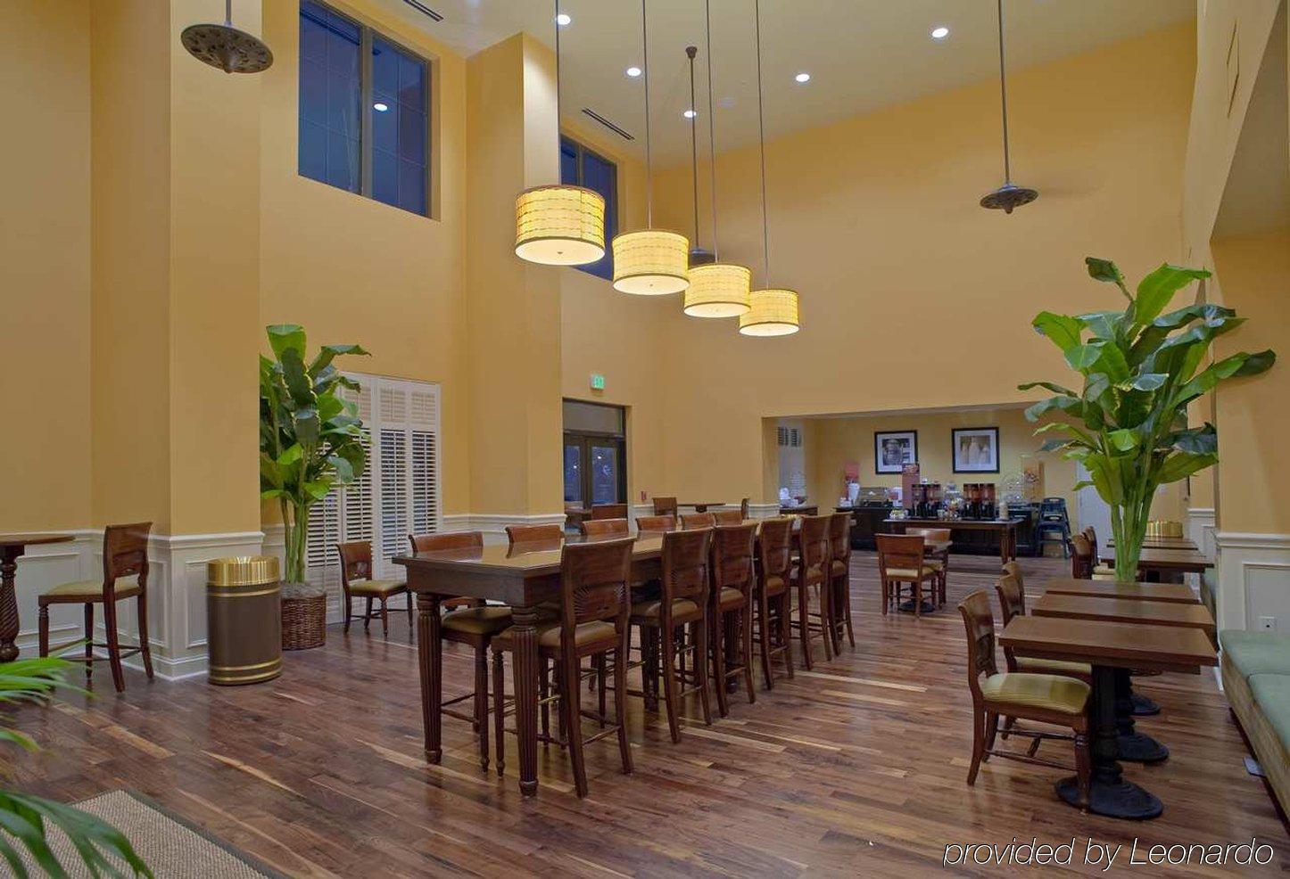 Hampton Inn & Suites North Charleston-University Boulevard Ресторан фото