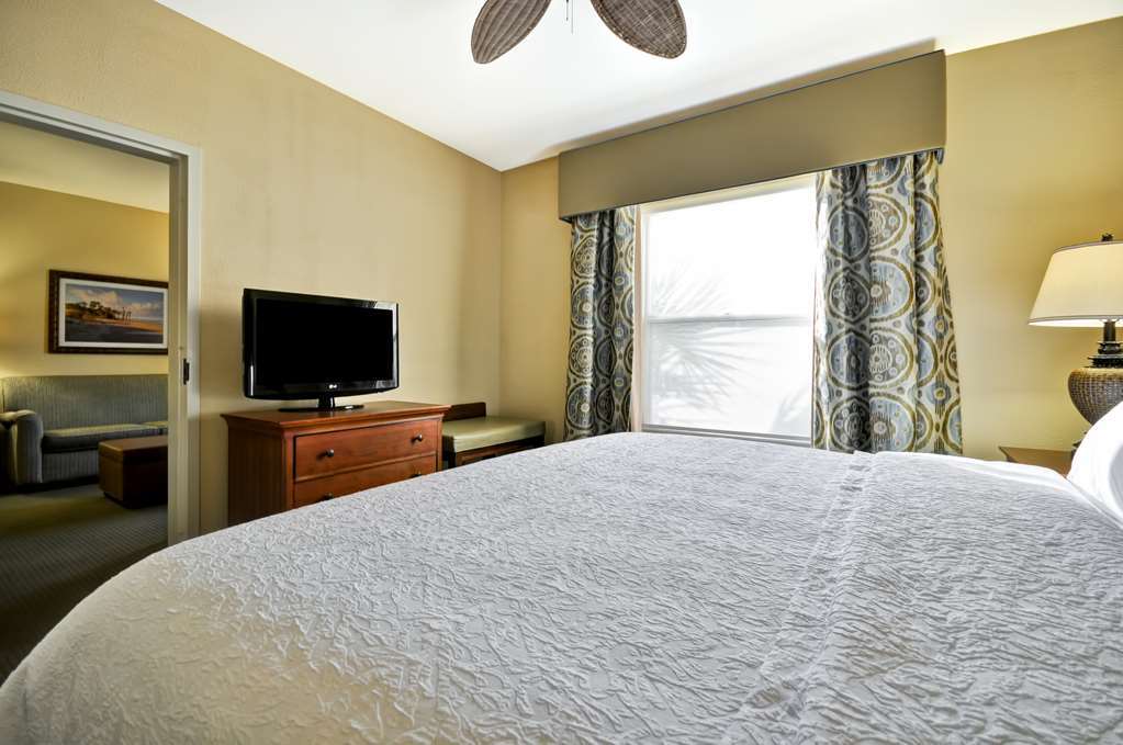 Hampton Inn & Suites North Charleston-University Boulevard Номер фото